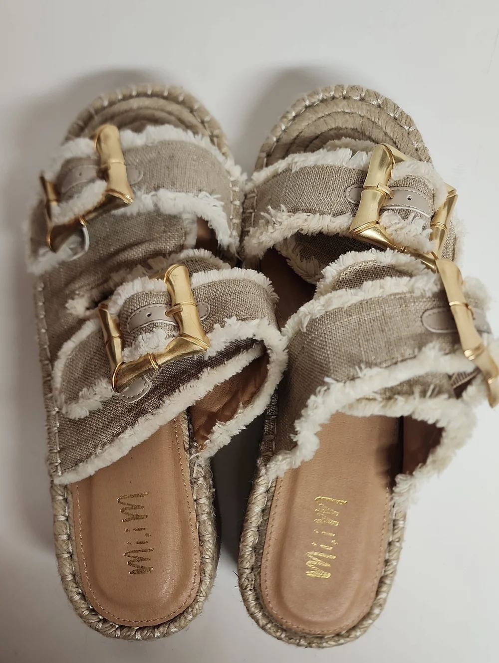 Mi.iM Woven Platform Slide Sandals with Gold Buckles - Beige Comfortable Sz 8.5